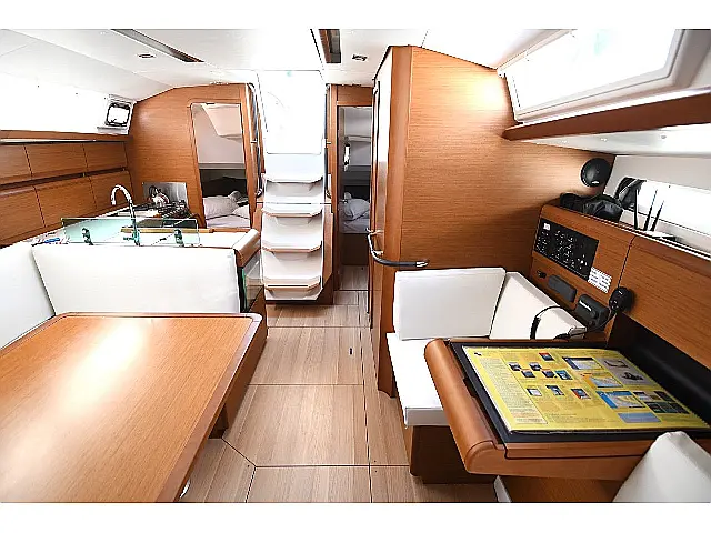 Sun Odyssey 419 - [Internal image]