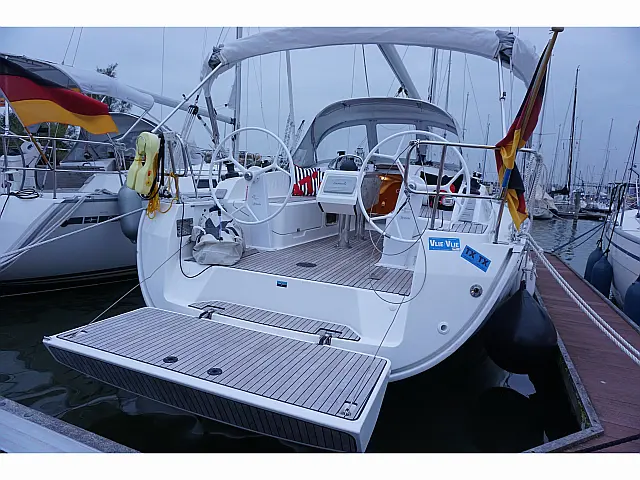 Bavaria Cruiser 37 - [External image]