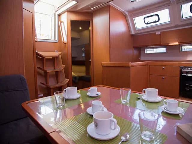 Bavaria Cruiser 46 - [Internal image]