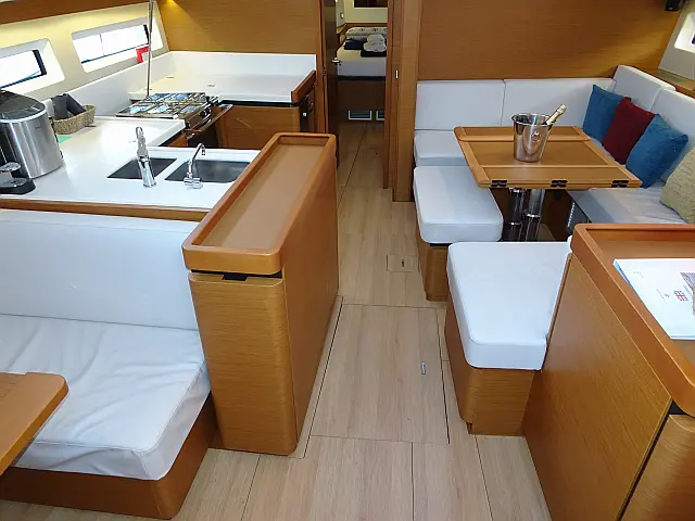 Sun Odyssey 490 - [Internal image]