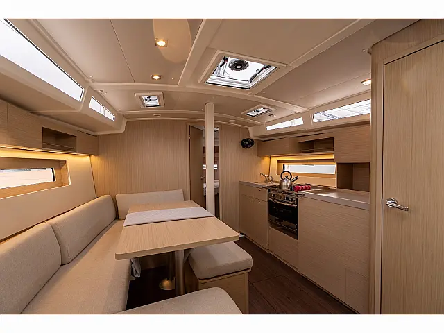 Oceanis 37.1 - 3 cab 2 wc - [Internal image]