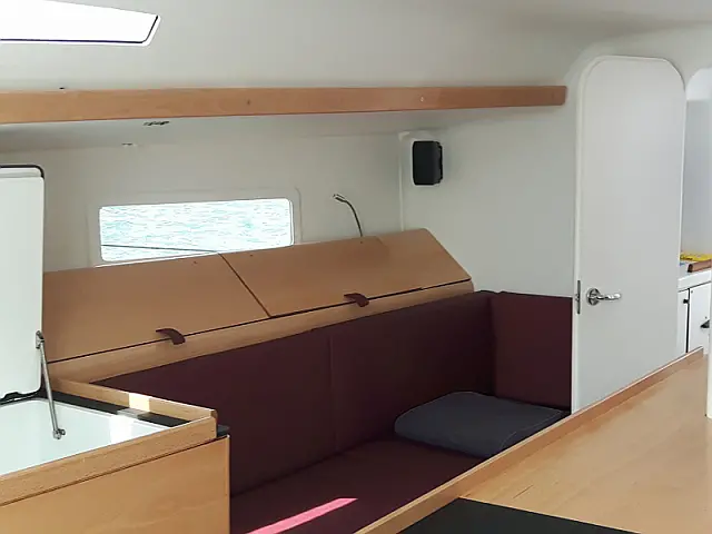 Pogo 12.5 - [Internal image]