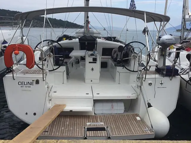 Sun Odyssey 440 - [External image]