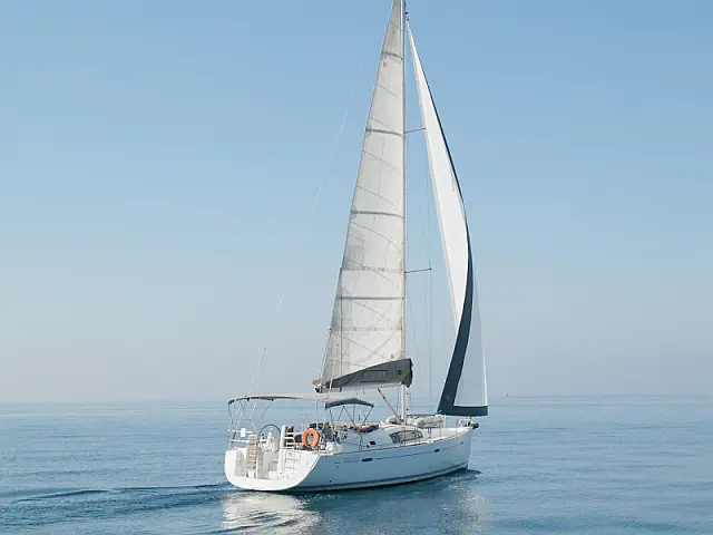 Oceanis 43 - [External image]