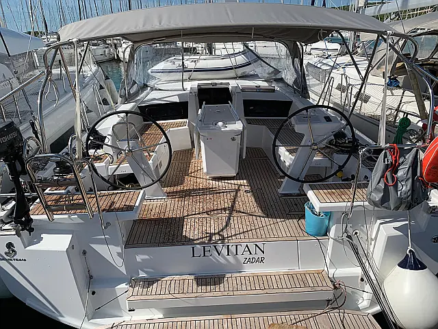 Oceanis 46.1 - [External image]