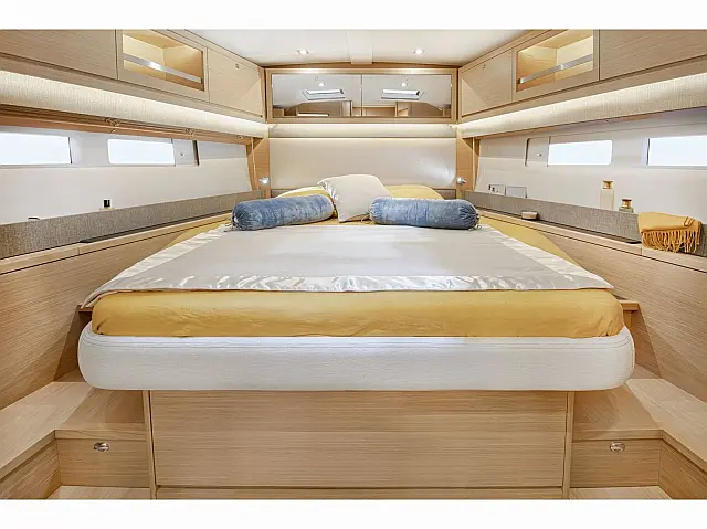 Dufour 530 - [Internal image]