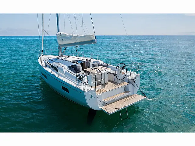 Beneteau Oceanis 40.1 - [External image]