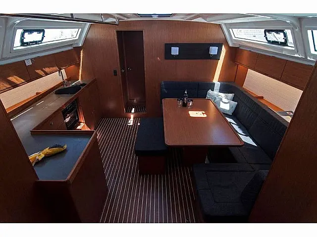 Bavaria Cruiser 46 - [Internal image]