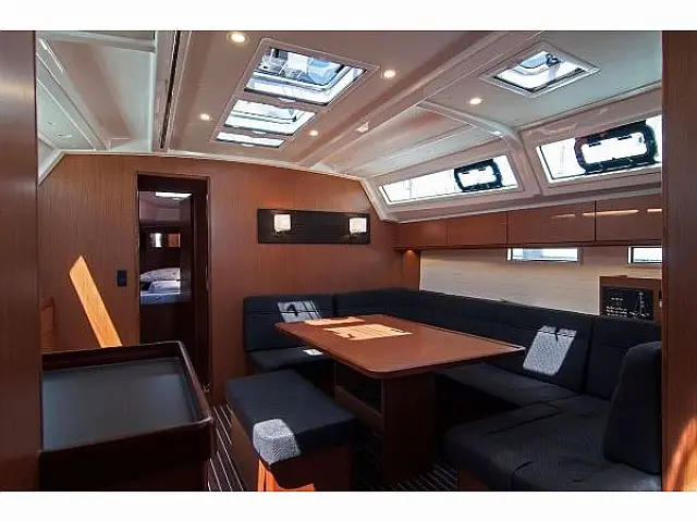 Bavaria Cruiser 46 - [Internal image]