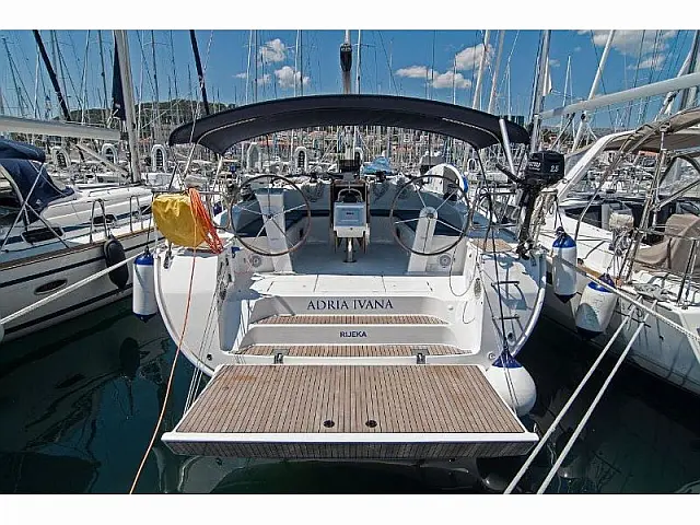Bavaria Cruiser 51- - [External image]