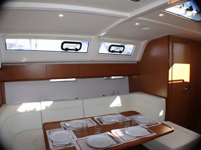Bavaria  Cruiser 51 - [Internal image]
