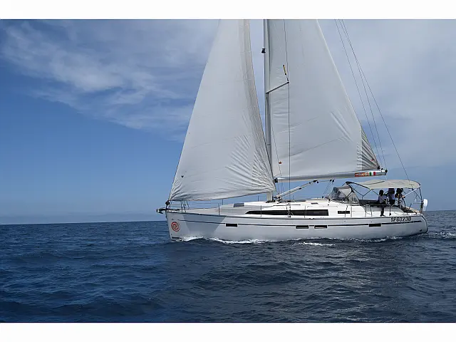 Bavaria Cruiser 46 m. - [External image]