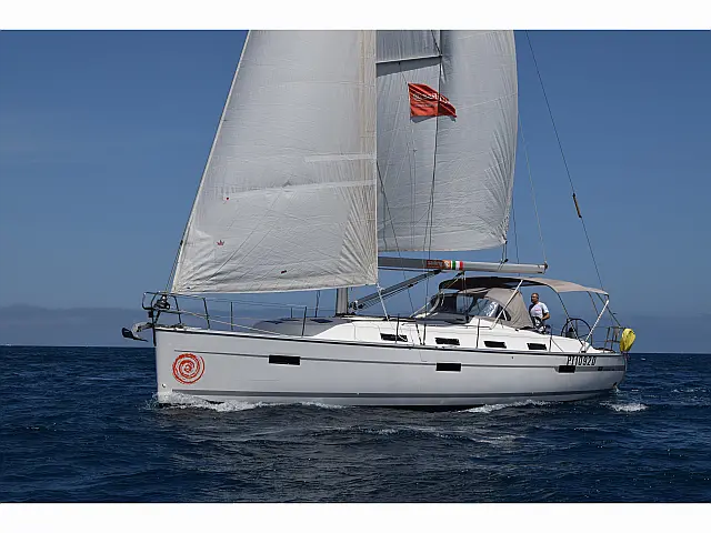 Bavaria Cruiser 40 - [External image]