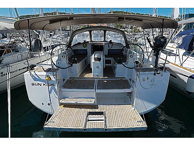 Sun Odyssey 440 - [External image]