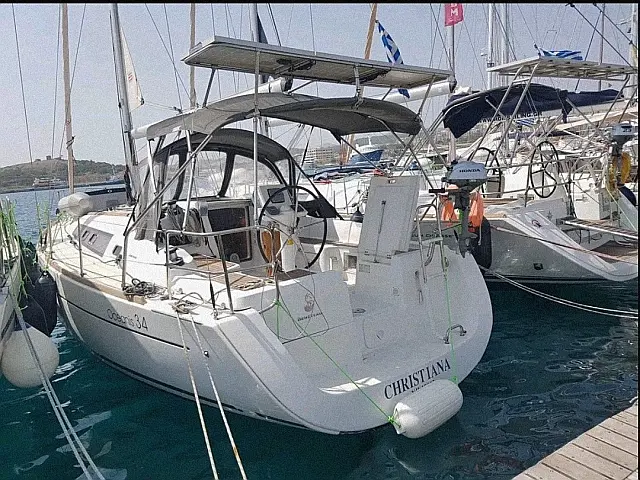 Oceanis 34 - [External image]