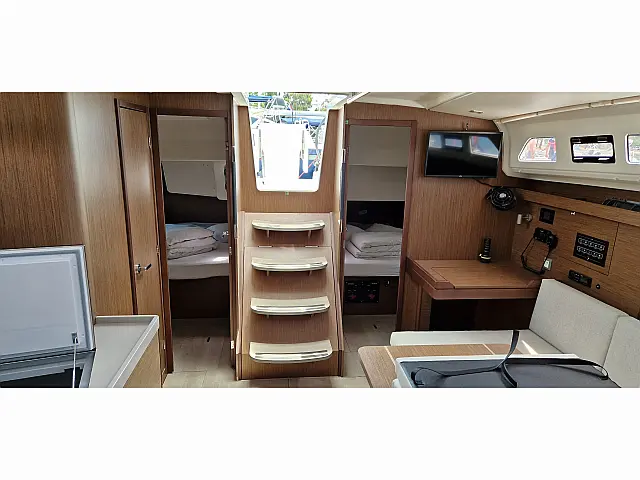 Oceanis 40.1 - [Internal image]