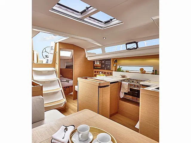 Sun Odyssey 440 - [Internal image]