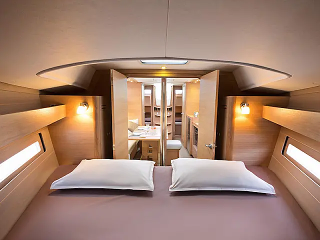 Dufour 382 - [Internal image]