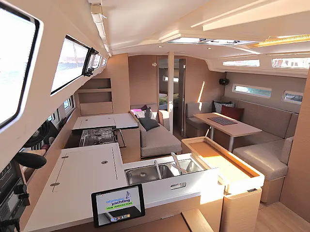 Sun Odyssey 410 - [Internal image]