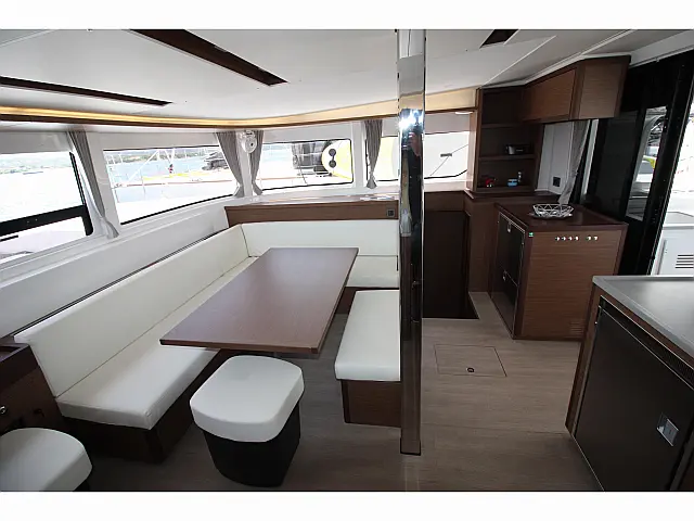Lagoon 46 - [Internal image]