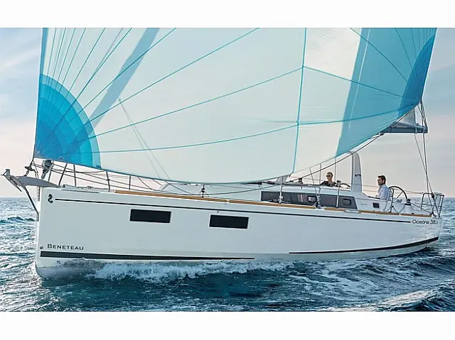 Oceanis 38.1 - [External image]