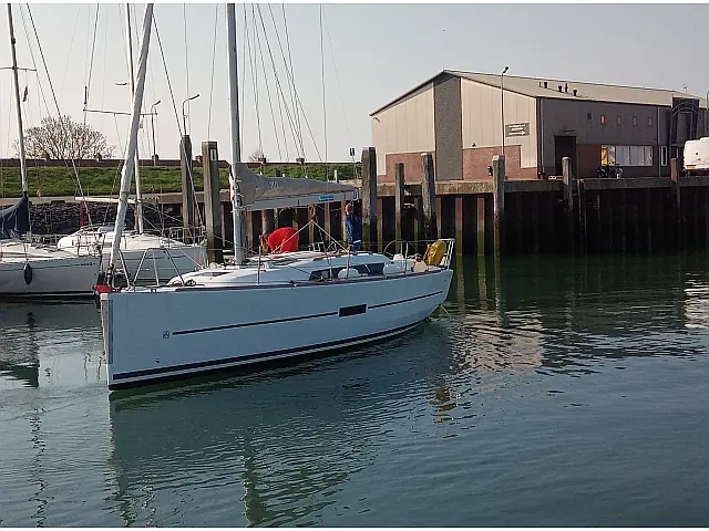 Dufour 310 Grand Large - [External image]