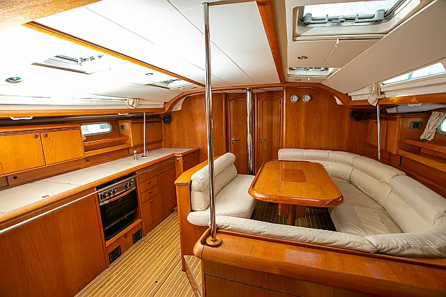 Sun Odyssey 49 - [Internal image]