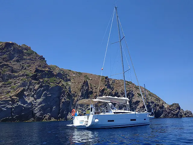 Dufour 390 Grand Large - [External image]