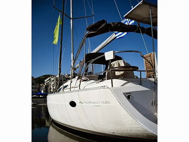 Elan 434 Impression - [External image]