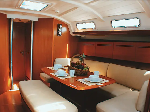 Cyclades 43.4 - [Internal image]