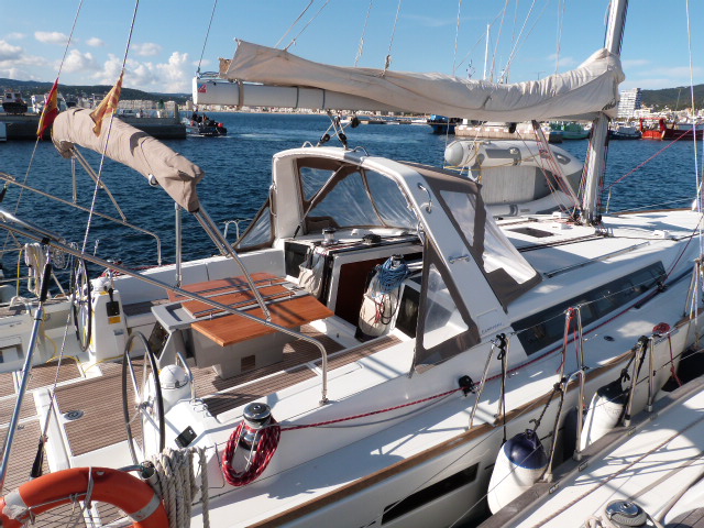 Oceanis 45 - [Layout image]