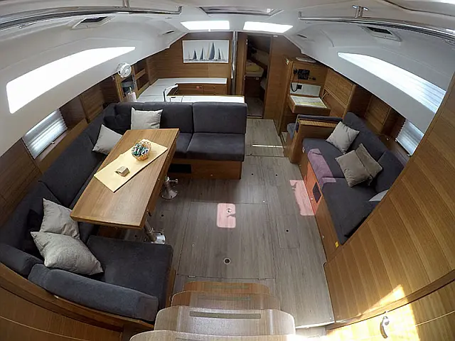 Elan Impression 50.1 - [Internal image]