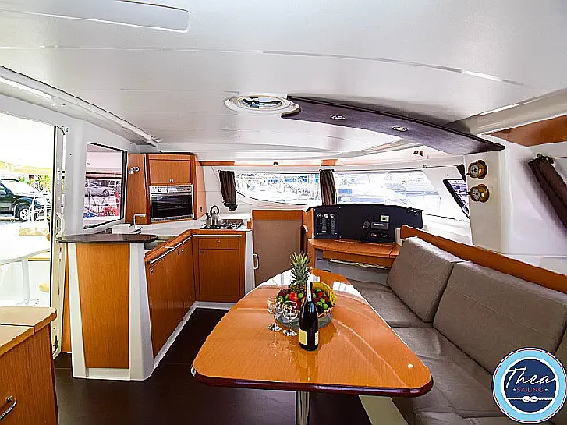 Fountaine Pajot Lipari 41 - [Internal image]