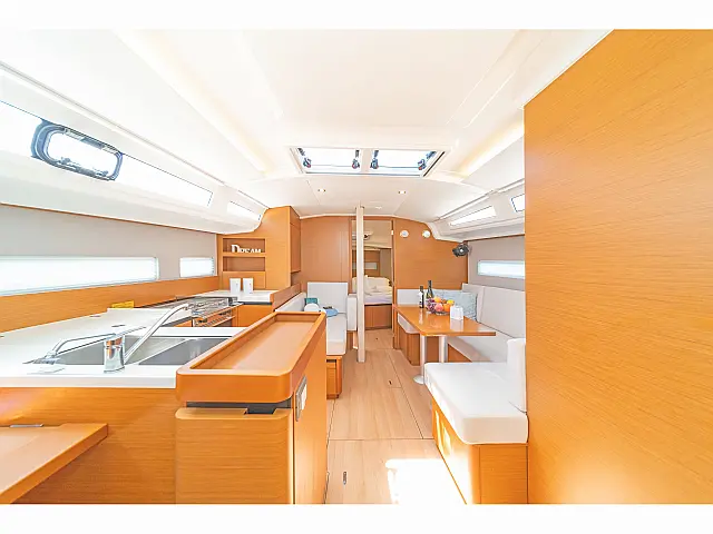 Sun Odyssey 410 - [Internal image]