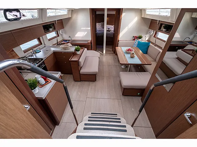 Oceanis 51.1 - [Internal image]