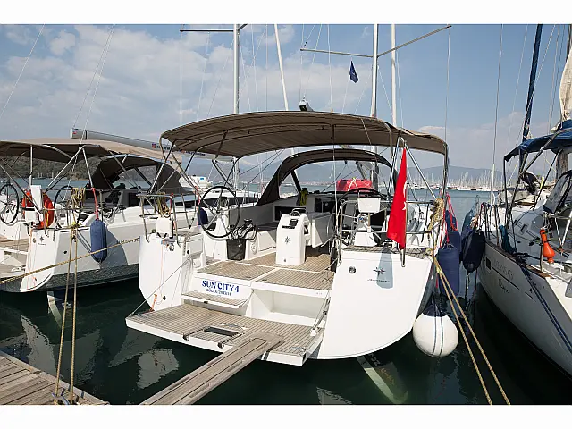 Sun Odyssey 440 - [External image]