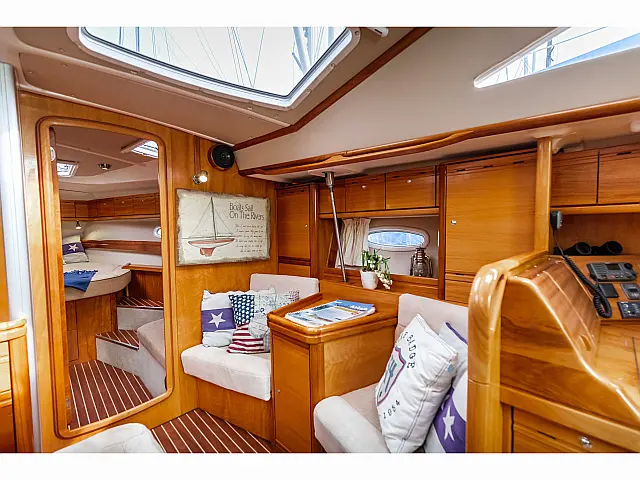 Bavaria 44 Vision - [Layout image]