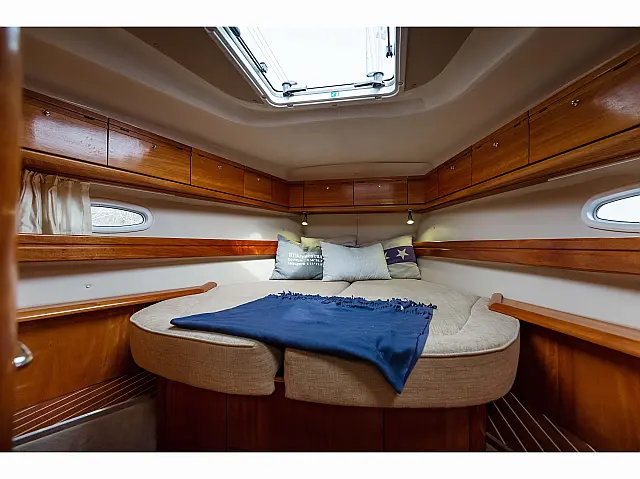 Bavaria 44 Vision - [Internal image]