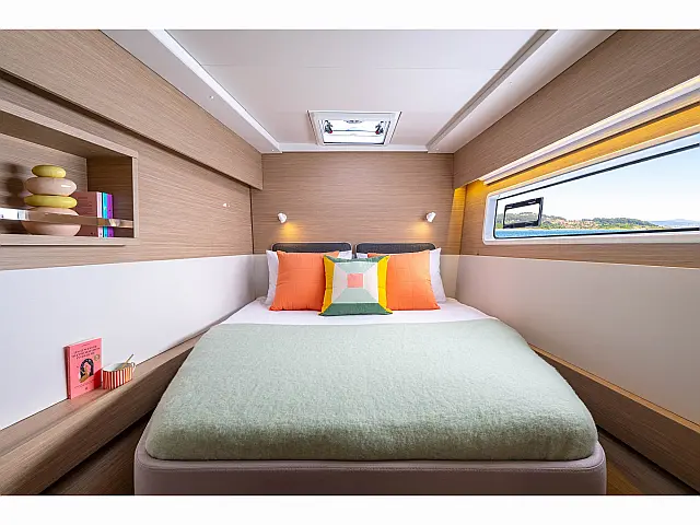 Lagoon 43 - [Internal image]