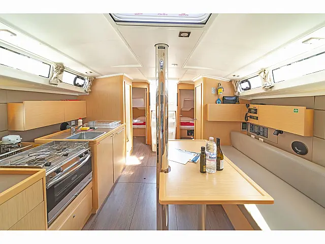 Oceanis 38.1 - [Internal image]