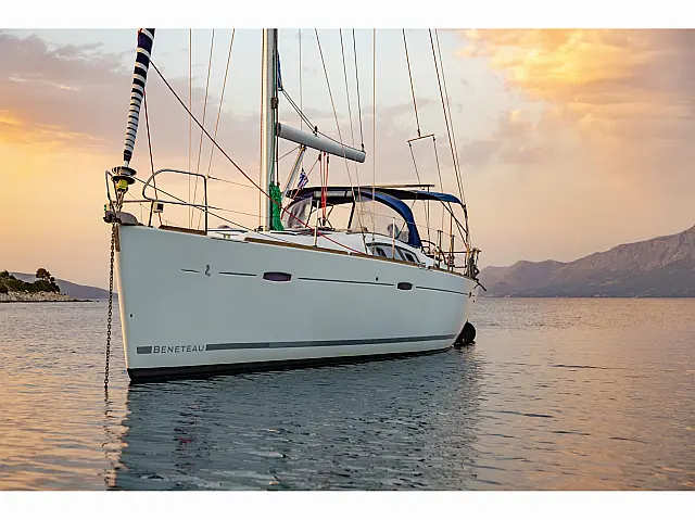 Oceanis 43 - [External image]