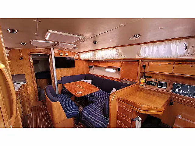 Bavaria 40 - [Internal image]