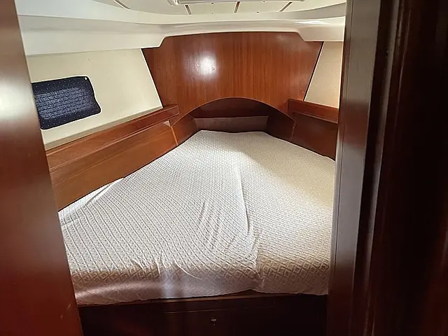 Oceanis Clipper 423 - [Internal image]