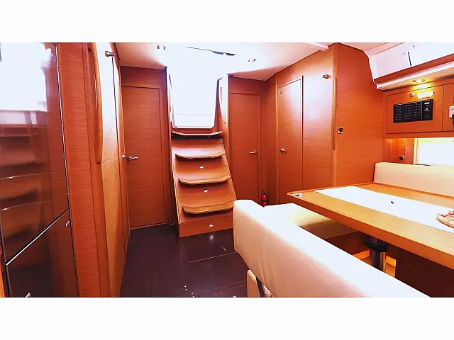 Dufour 470 - [Internal image]