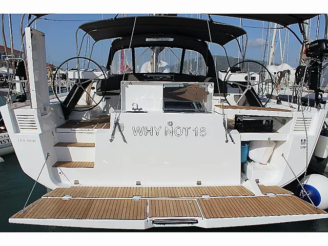 Dufour 530 - [External image]