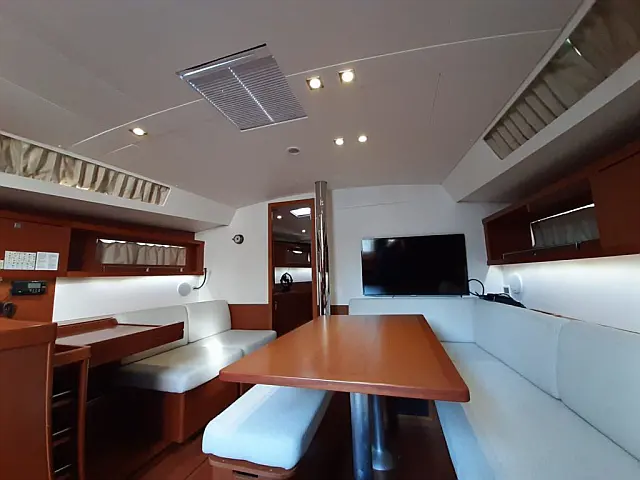 Oceanis 45 - [Internal image]