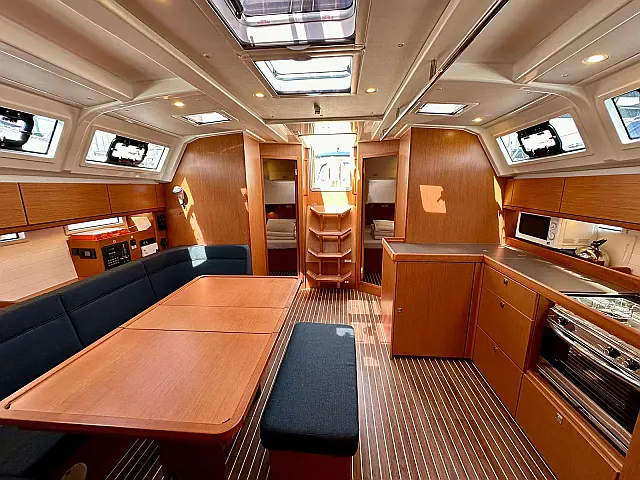 Bavaria Cruiser 46 - [Internal image]