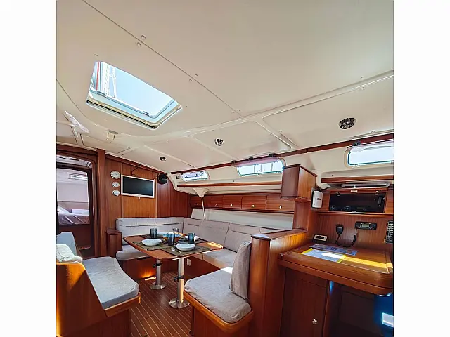 Bavaria 44 - [Internal image]