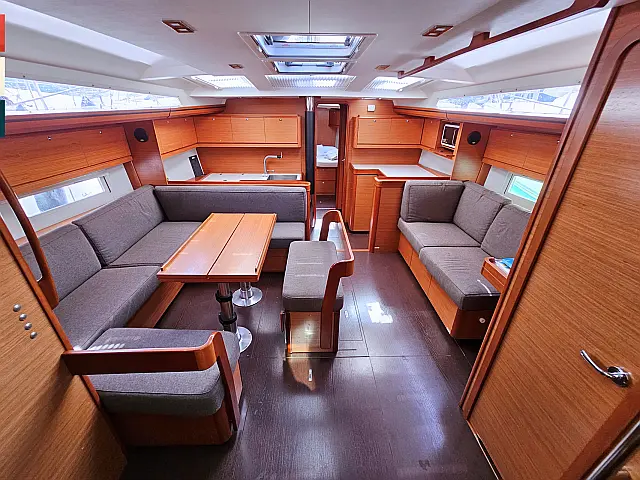 Dufour 520 Grand Large - [Internal image]