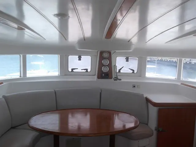 Lagoon 380 - [Internal image]